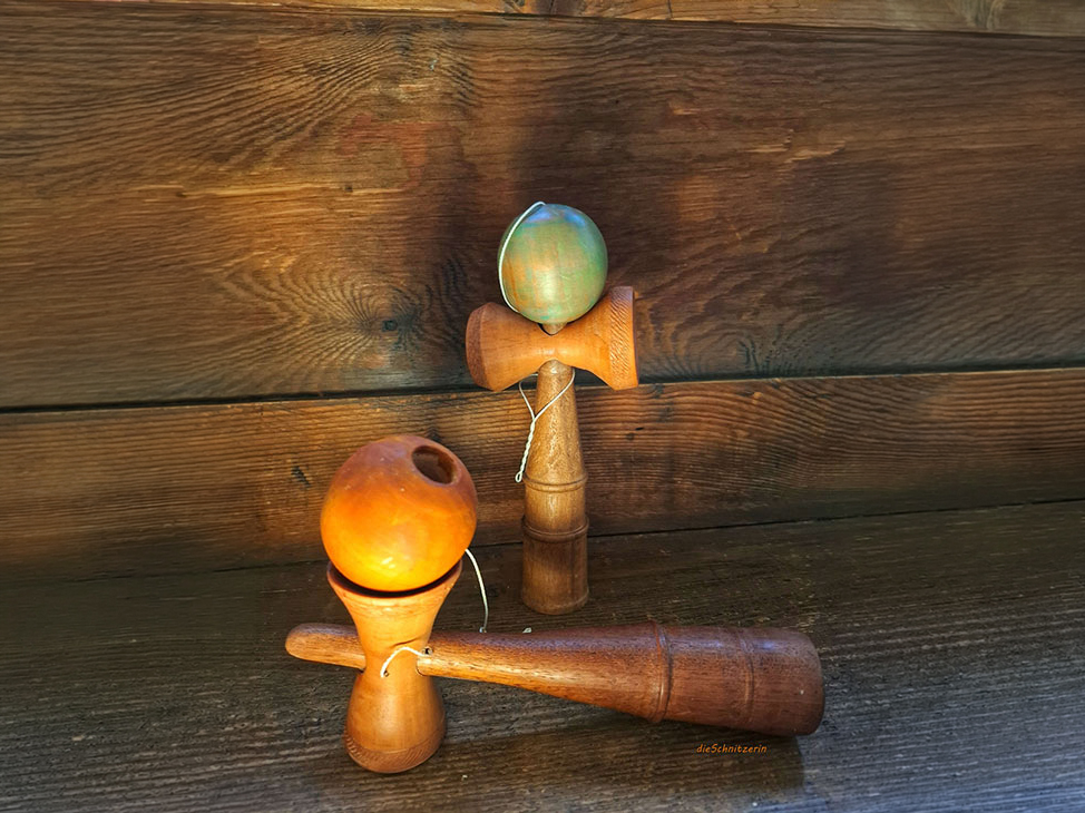 Kendama - ein japanisches Geschicklichkeitsspiel
