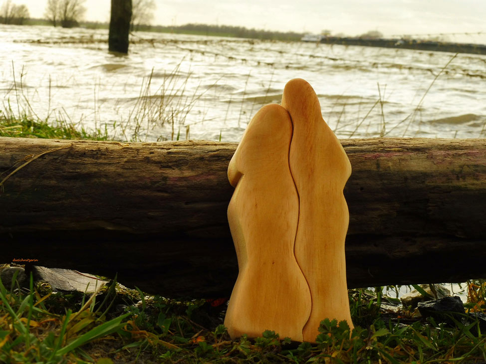 Pärchen aus Zirbenholz - geschliffen, geölt